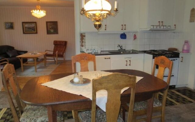 Åbro Herrgård B&B