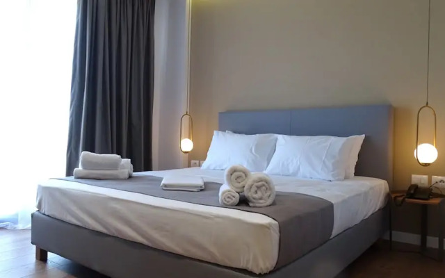 Valmar Hotel
