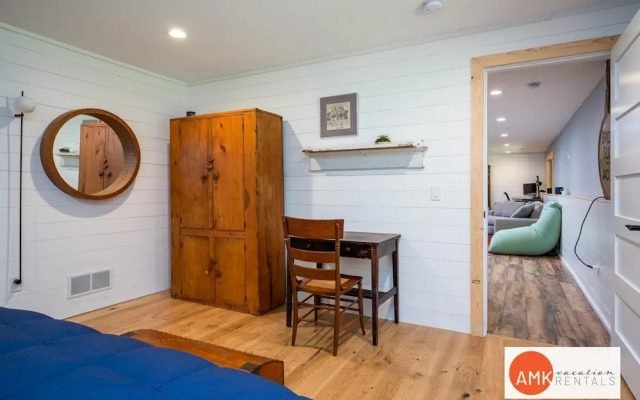 Beautiful Custom Lake House