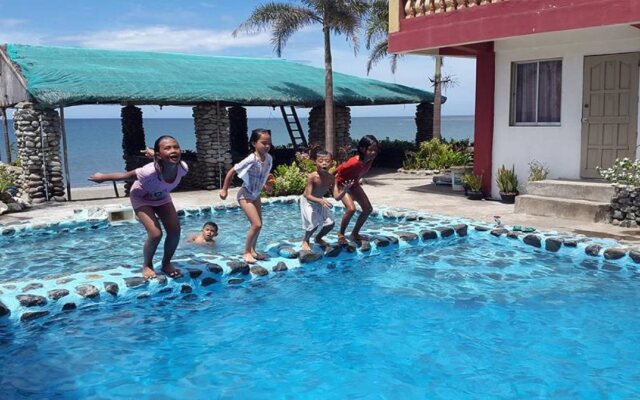 RedDoorz @ White Castle Beach Resort Iba Zambales - Vaccinated Staff