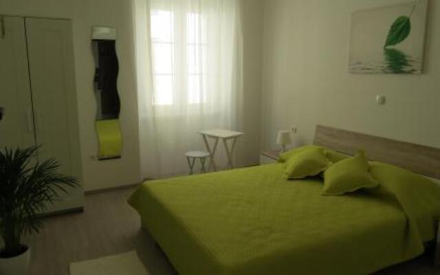 Rooms Old Town