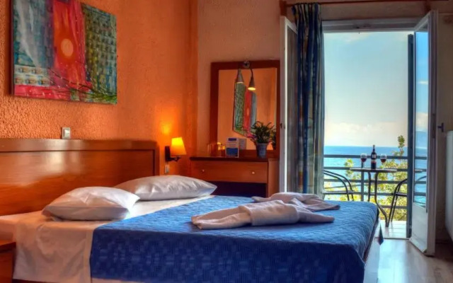 Kanelli Beach Hotel