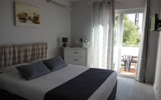 Auberge Du Cap Nègre