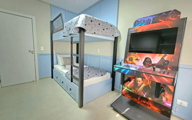Casa Alto Padrão Novíssima 3 quartos