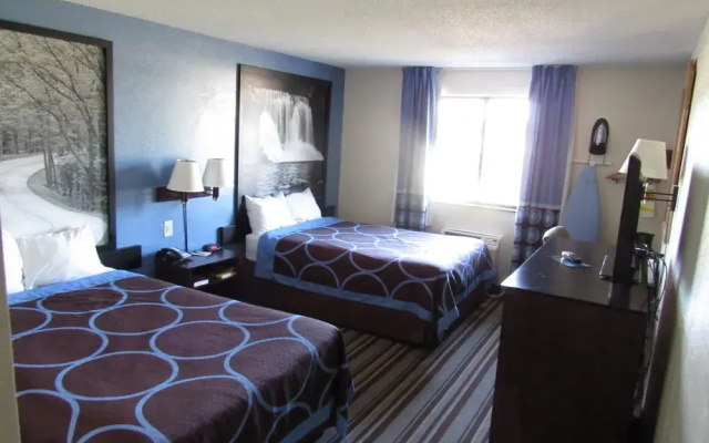 Super 8 By Wyndham Columbus/Edinburgh