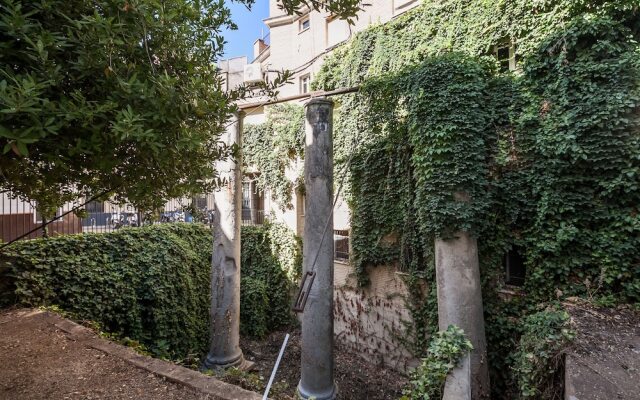 Manor House in Seville Center, Next to Roman Columns of Hercules. Wifi, A.ac