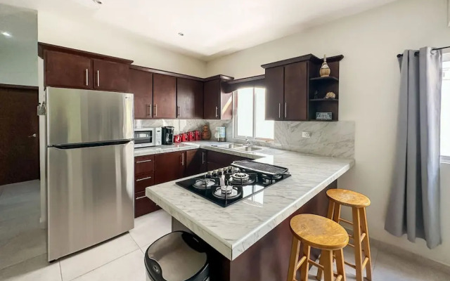 Town Shore Escape 3BR Haven