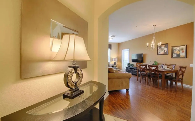 4126 Vista Cay