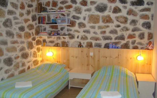Charming Villa in Agia Paraskevi With Swimming Pool
