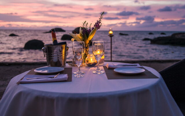 Rocks Beach Boutique Bungalows