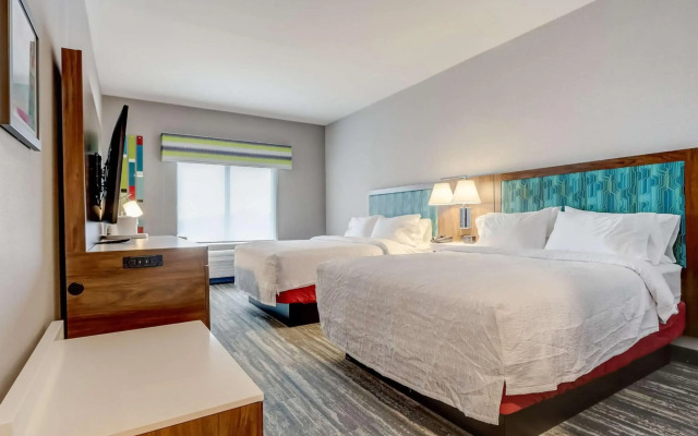 Hampton Inn & Suites Cincinnati Midtown Rookwood