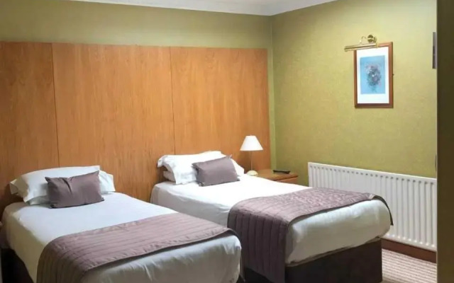Royal Court Hotel