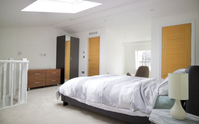Bedroom Flat in Heart of London