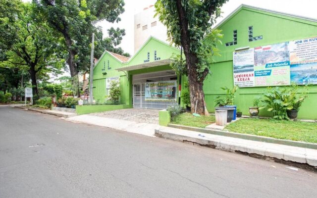 SPOT ON 3961 Fico's Residence Syariah