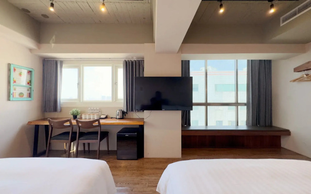 Roaders Hotel Tainan ChengDa