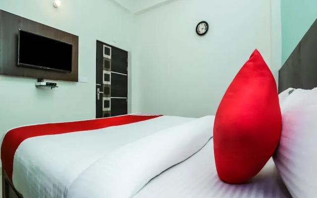 Golden Imperial By OYO Rooms