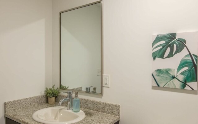 FRONTDESK Fairfax Flats West End Nashville