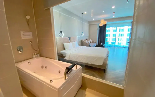 Gold Coast Luxury Apartment Nha Trang