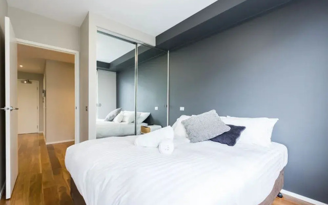 Carlton Residence