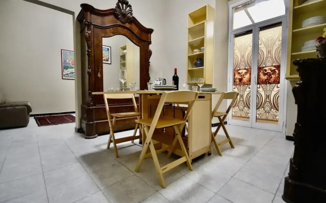 De Angelis Central House by Wonderful Italy