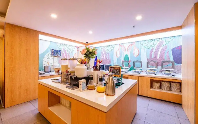 Hanting Hotel Wuhan Zhuankou Zhuanyang Avenue