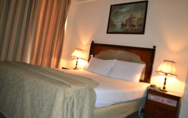 Trio Hotel Kaoud Sporting