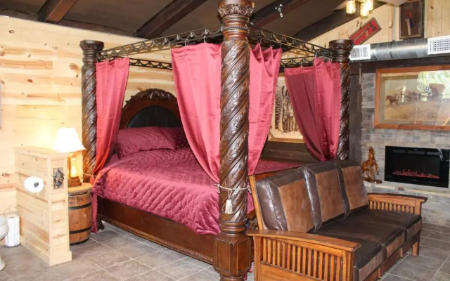 Samantha's Timber Inn