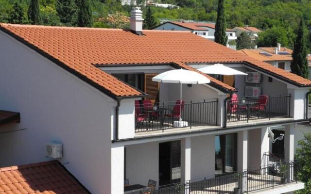 Apartment Anton RI 31 pax