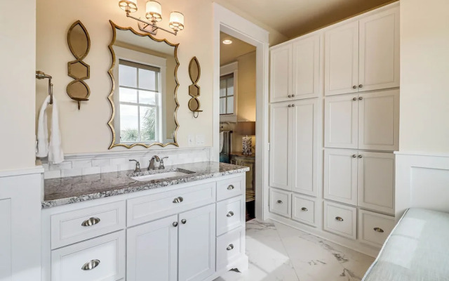 Seaside Shanty 125 SE