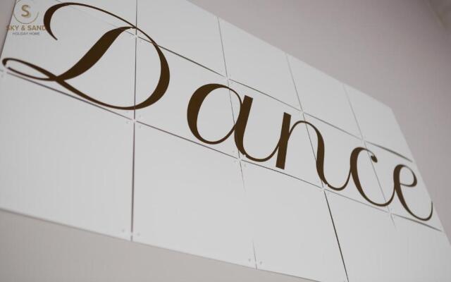 Sky & Sand - Free parking and bikes