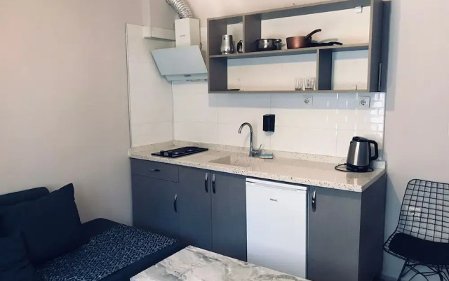 06ev Rental House