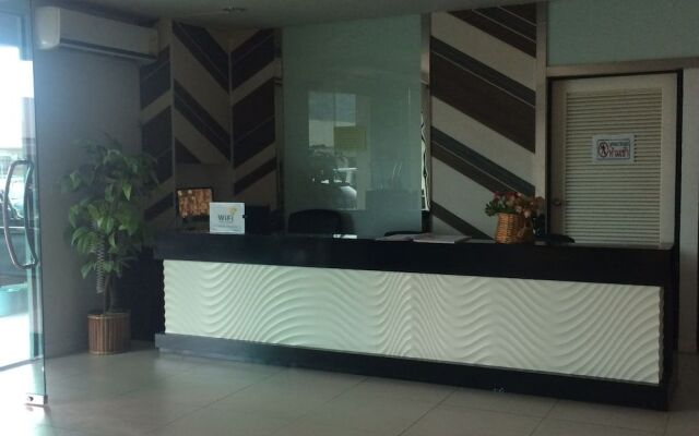 Phuket - Phanason city condo