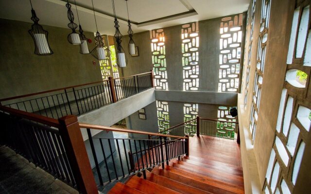 Chu Hotel