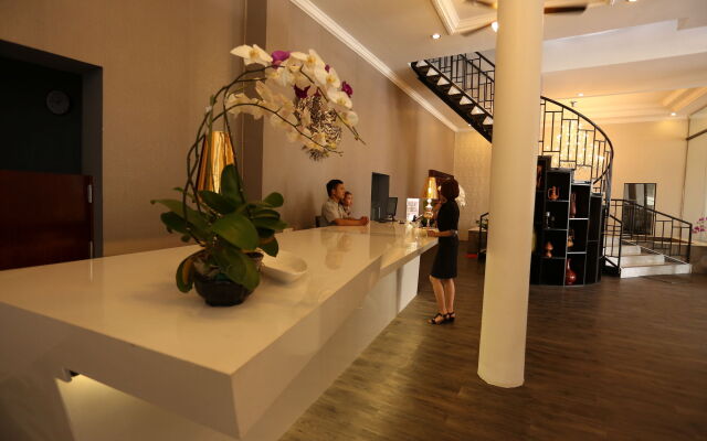 De Art Hotel
