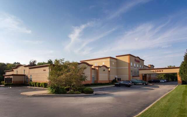Ramada by Wyndham Glendale Heights/Lombard