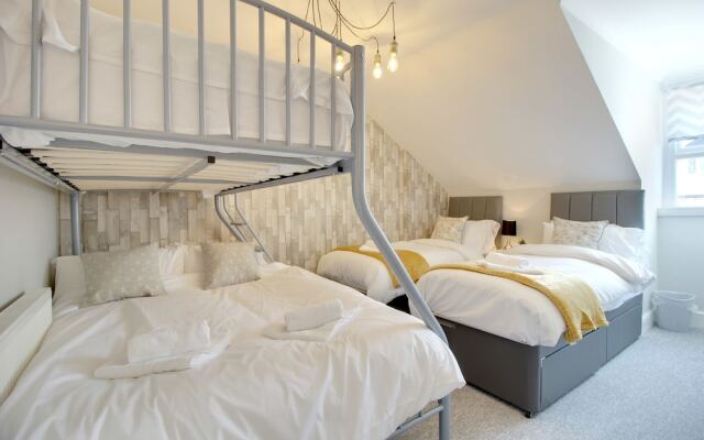 Urban Chic Central Brighton Apartment
