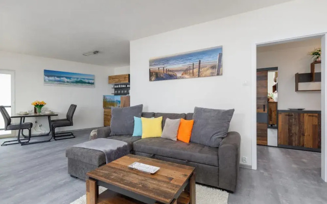 Nowa Flotylla Apartments by Renters