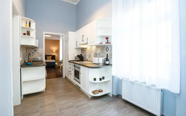 D8 Design Apartment & Studio