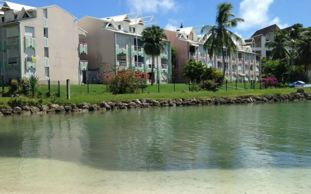 Karaibes Hotel & Residence