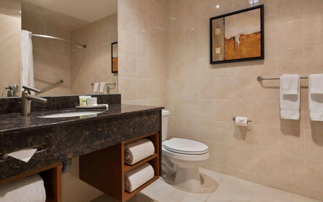 Best Western Plus Orangeville Inn & Suites