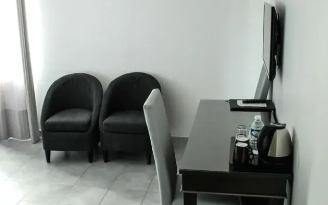 Hotel Restaurant Le Gardon - Pont du Gard