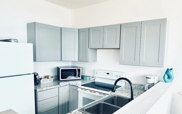 Paradise Suites Eagles Nest Apt C