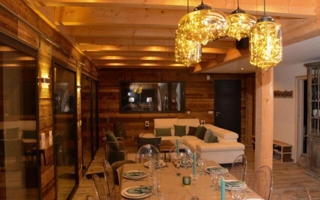 Chalet de charme, au calme, vue splendide, 15 personnes