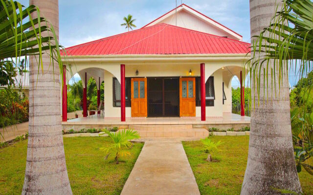 Tonga Holiday Villa