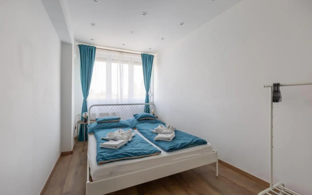 Street'n Apartment
