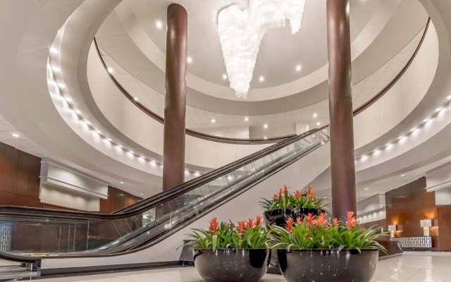 Crowne Plaza Tulsa