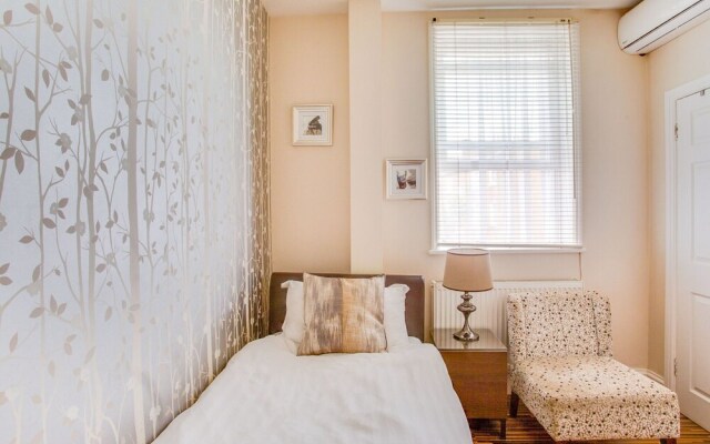 Comfortable Apartment in London Near South Kensington