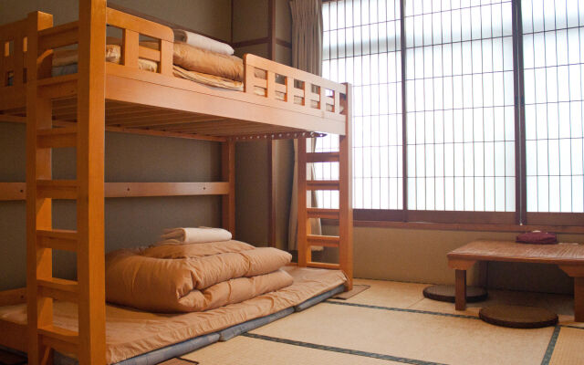 J-Hoppers Hida Takayama Guest House