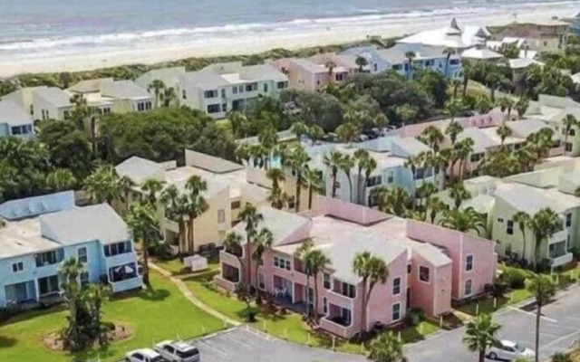 The Summer House - Lower