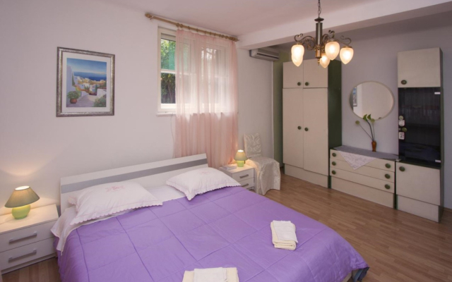 Apartment Brane - great location & garden terrace: A1 Split, Riviera Split